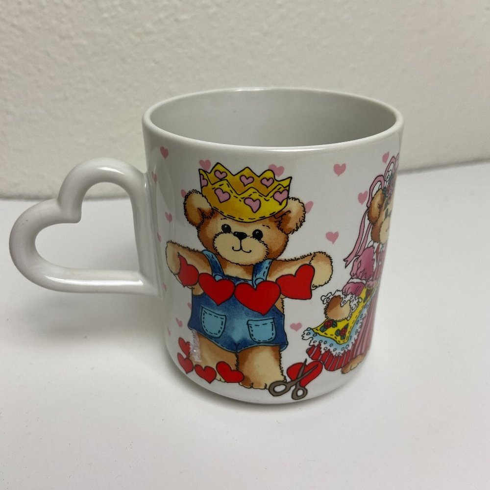 NEW Vintage 1985  Enesco Lucy and me  Bears Heart  Mug
